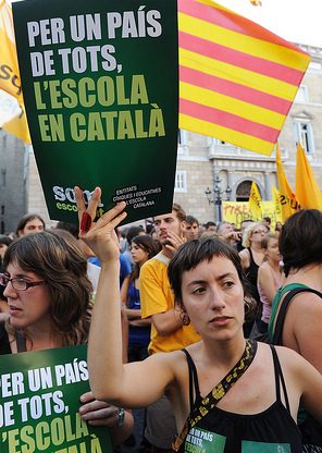 Ofensiva contra la immersió lingüística