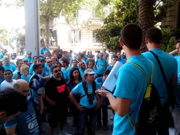 Telefónica trenca les negociacions amb els i les vaguistes