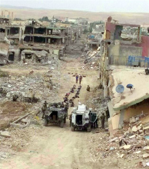 Runes i un silenci eixordador en la rendició de Nusaybin